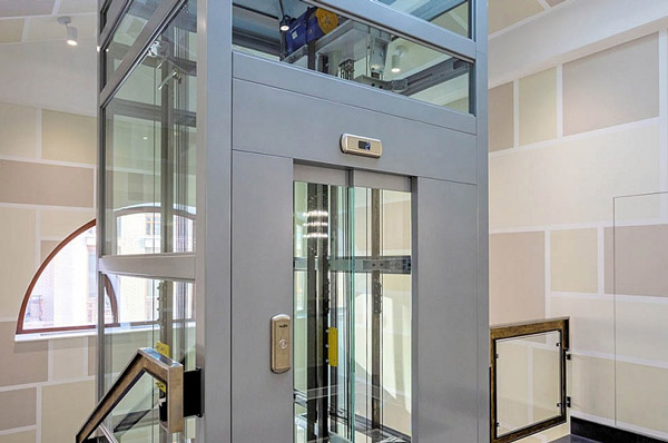 Как выбрать лифт для частного дома?